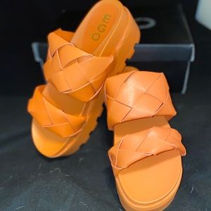 SUNRISE SANDALS